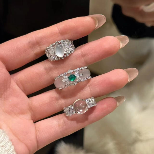 Exquisite Moonstone & Diamond Cocktail Ring - Statement Jewelry for Special Occasions